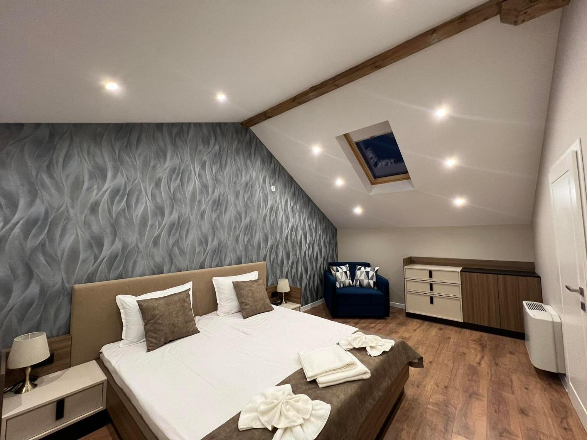 Хотел Vip Apart House Plevna Exterior foto