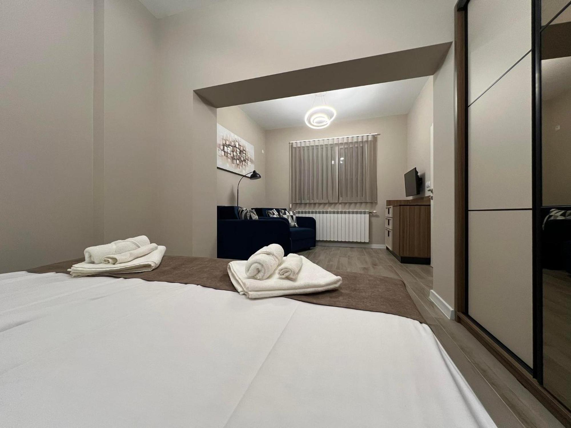 Хотел Vip Apart House Plevna Exterior foto