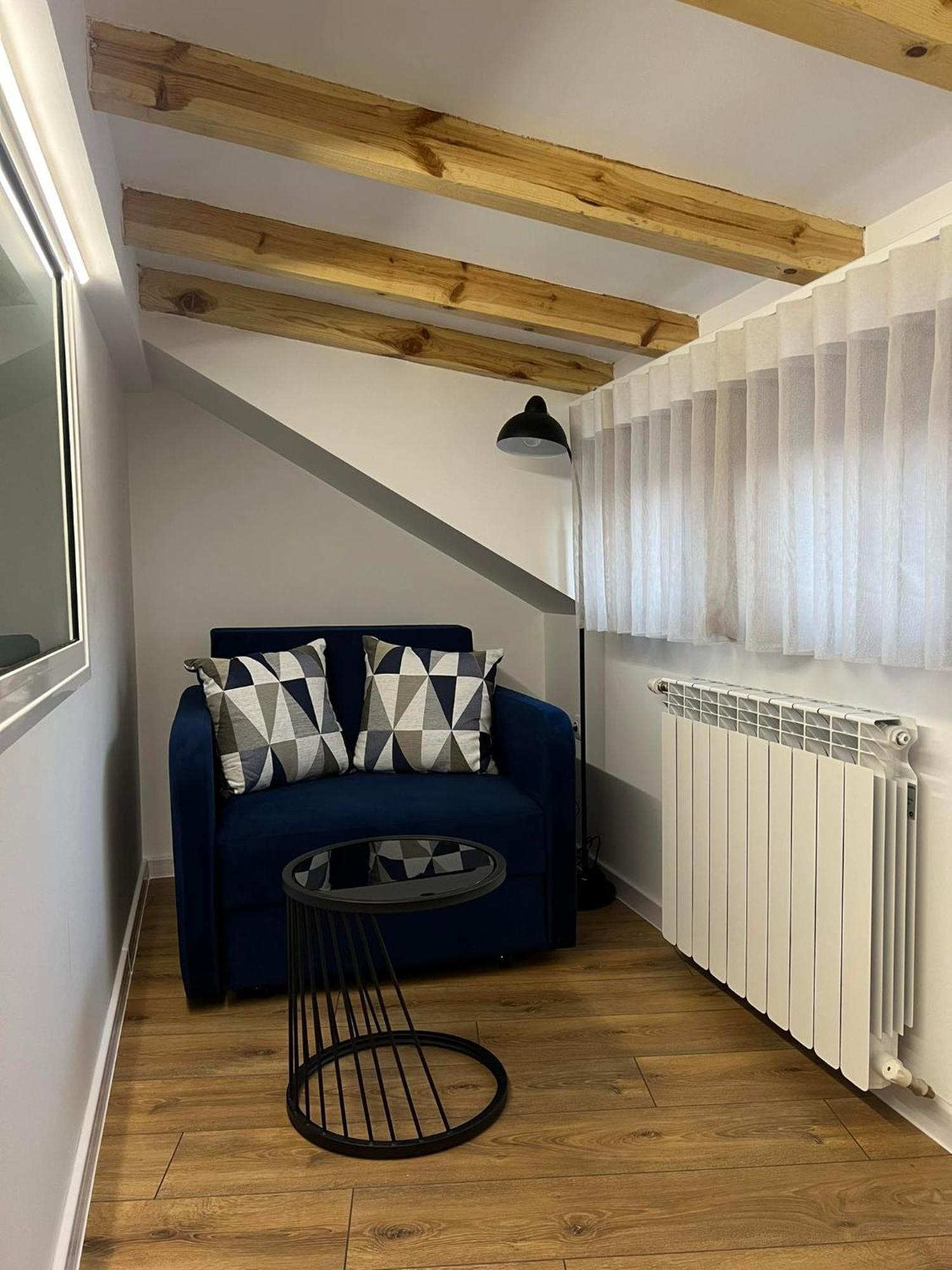 Хотел Vip Apart House Plevna Exterior foto