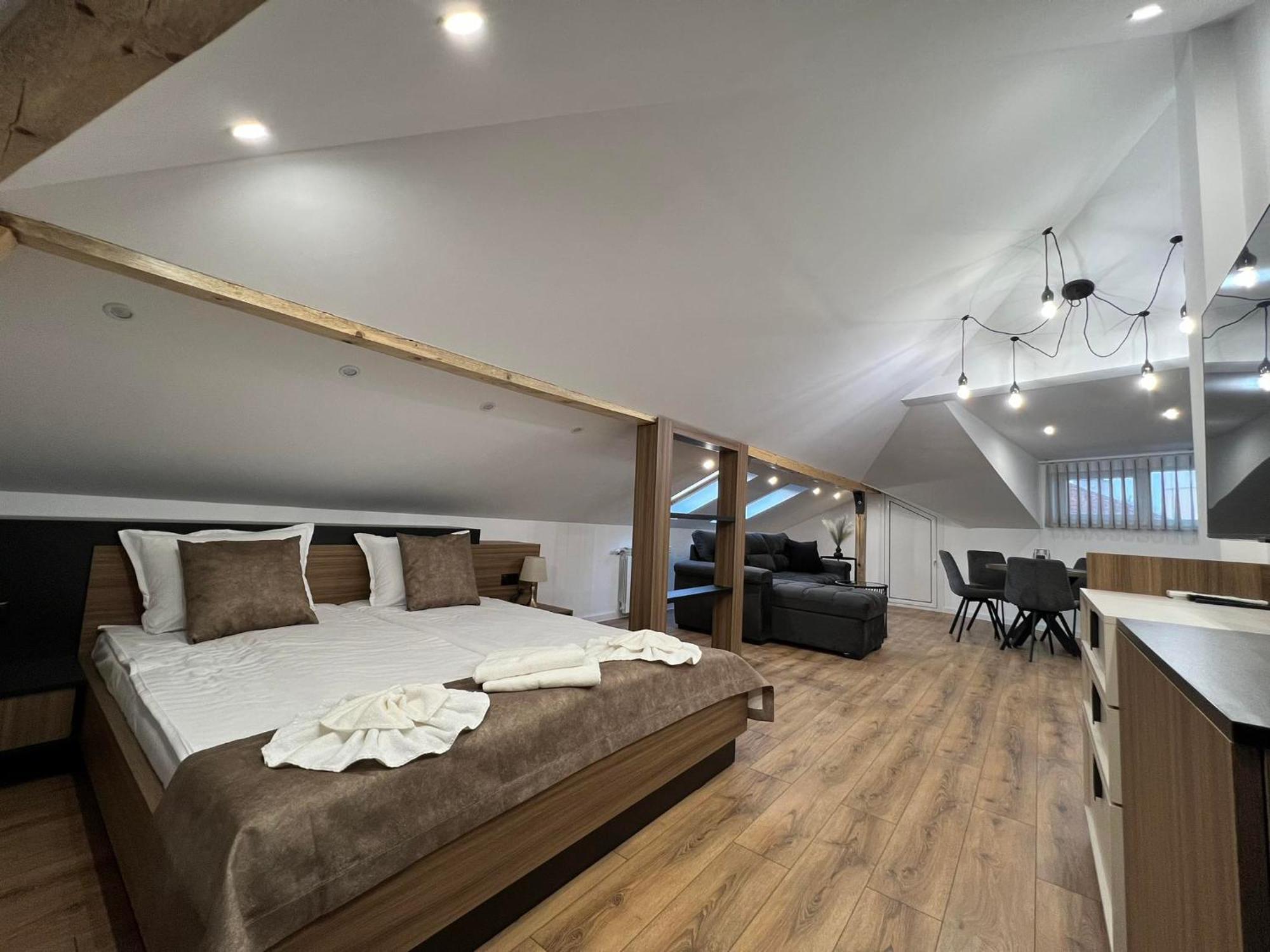 Хотел Vip Apart House Plevna Exterior foto